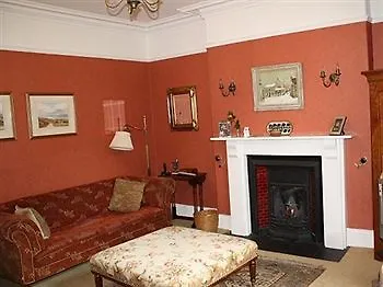 Evelyns B And B Belfast Hotel